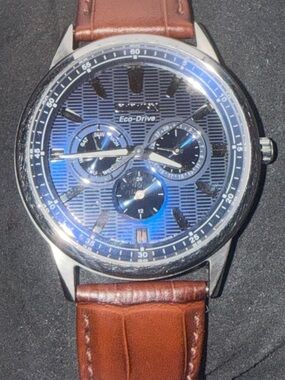 Men’s Citizens Corso Eco drive watch- only worn twice.